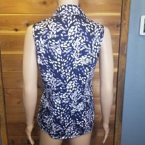 Banana Republic Sleeveless Fitted Blouse (size S) - Picture 4 of 6